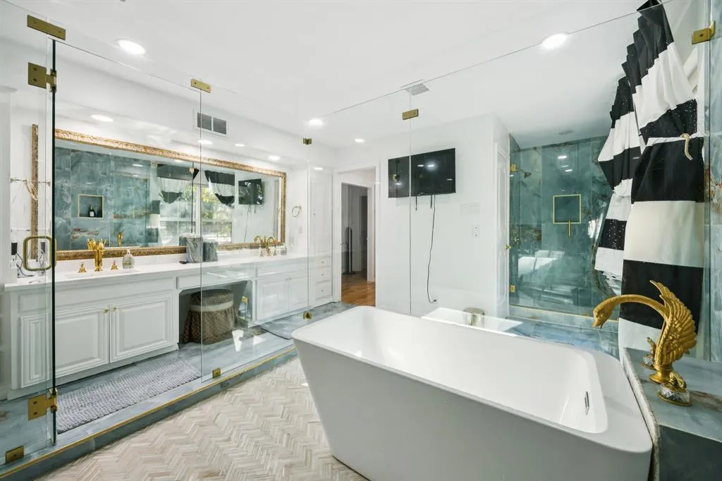 11212 Inwood Road