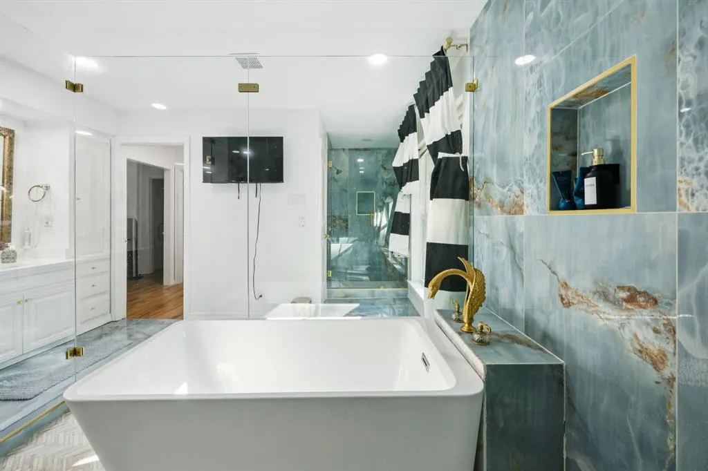 11212 Inwood Road