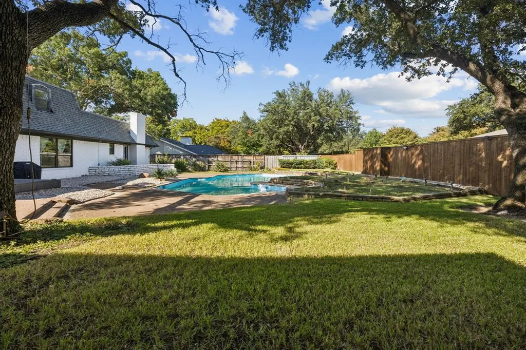 11212 Inwood Road