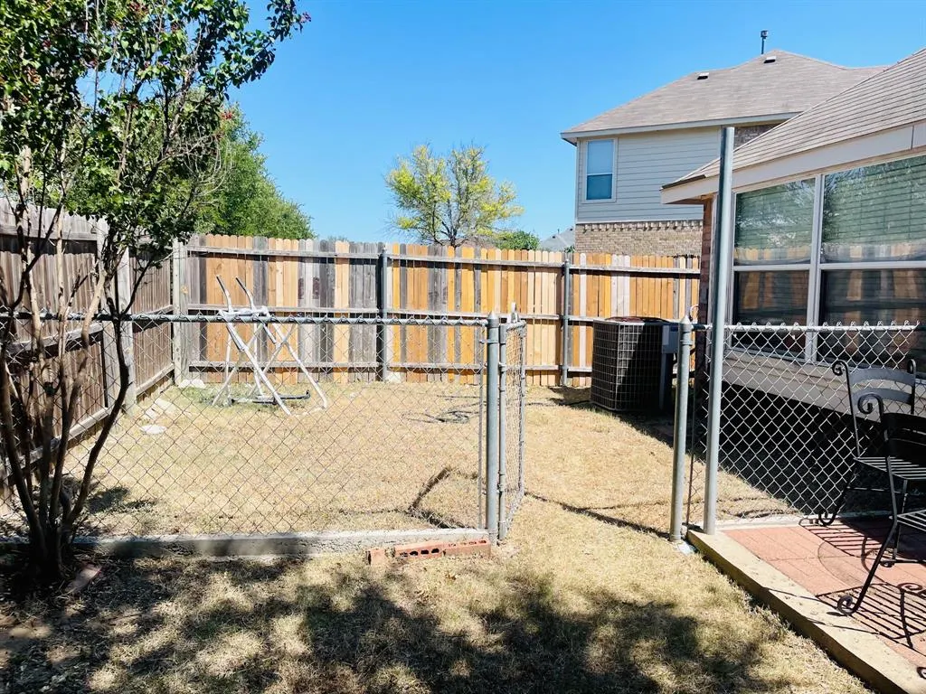 8426 Romanway Drive