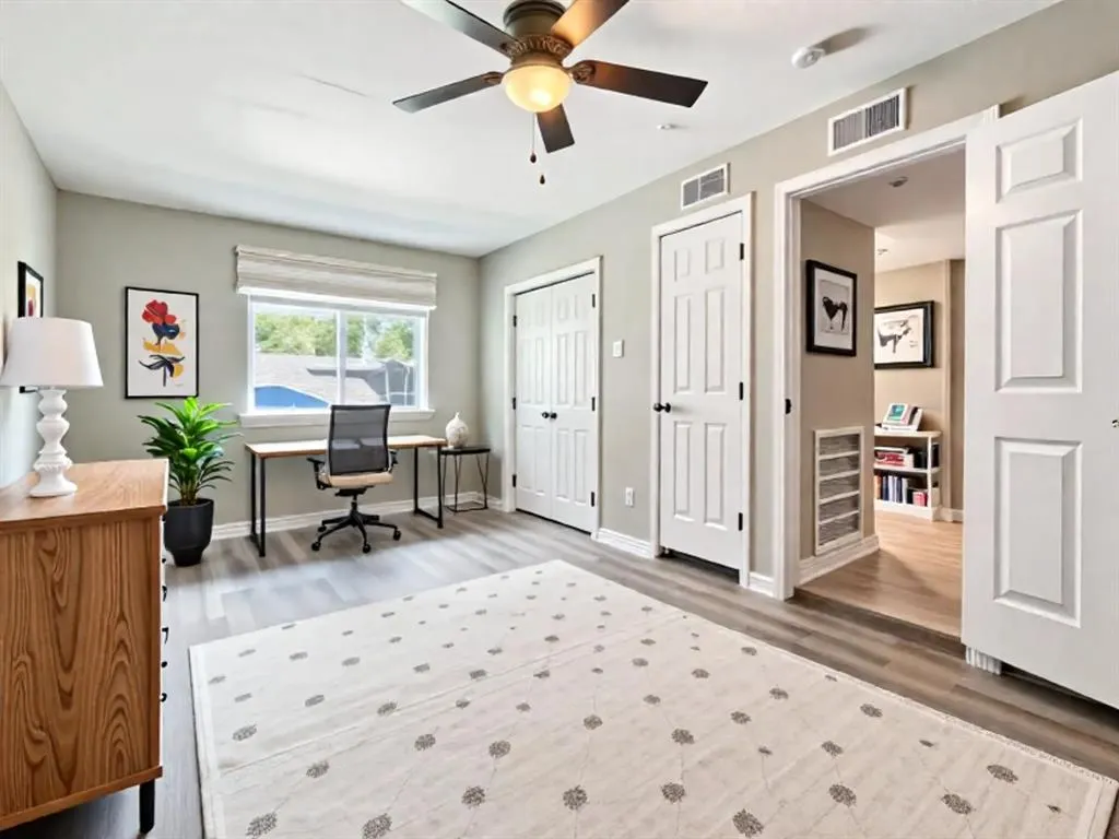 900 Shenandoah Drive