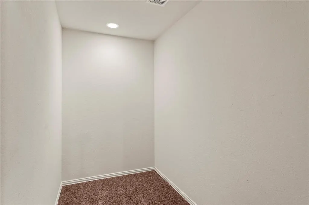 5212 Birchwood Drive