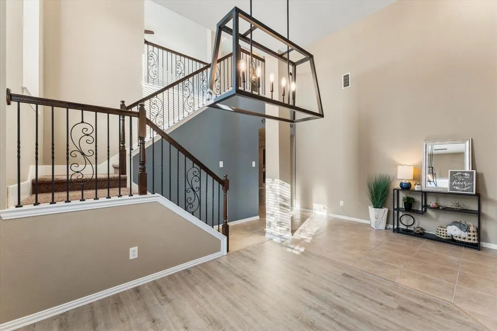 5212 Birchwood Drive