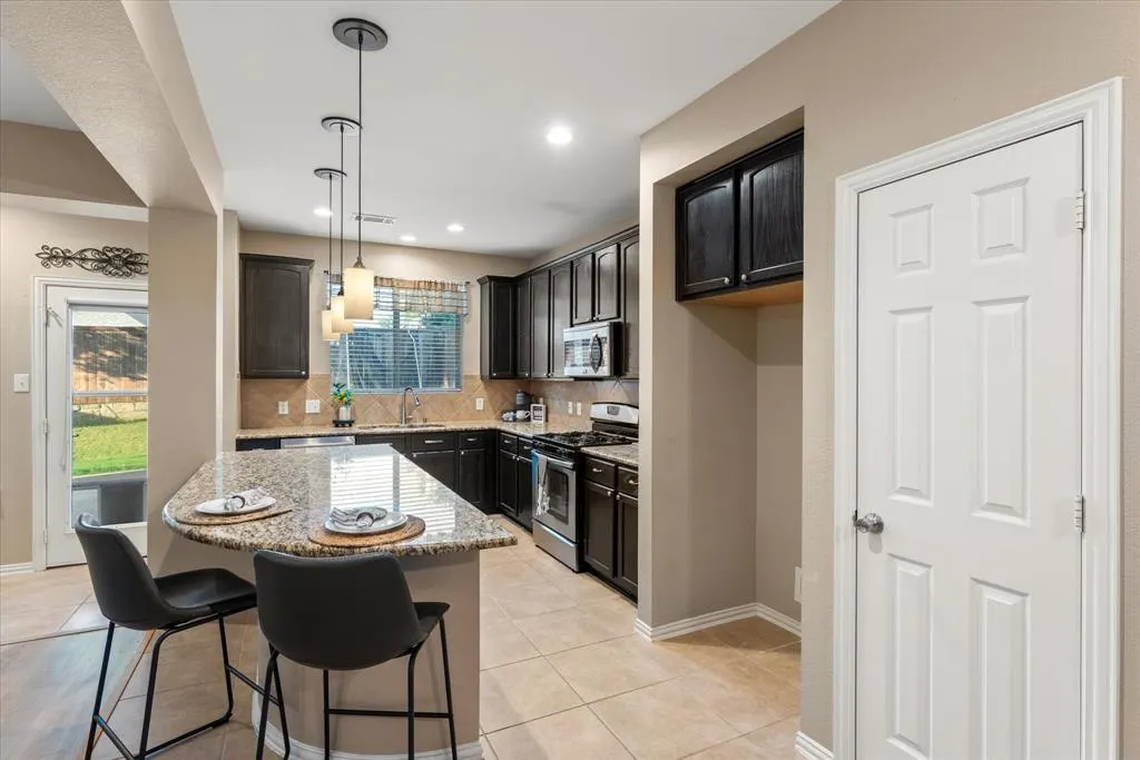 5212 Birchwood Drive