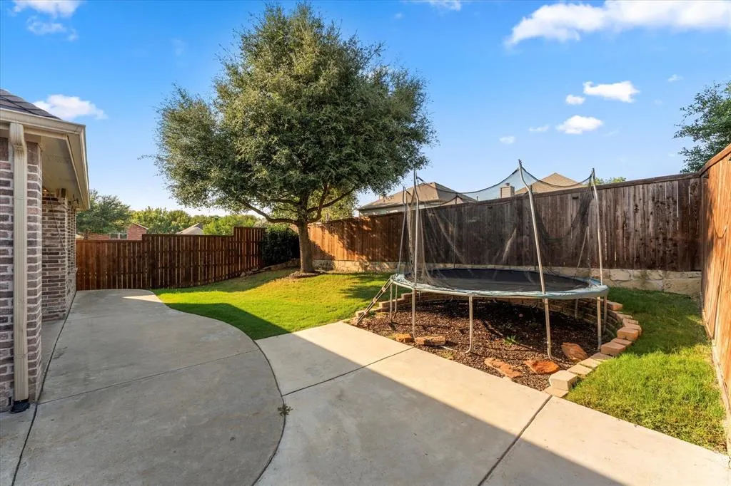 5212 Birchwood Drive