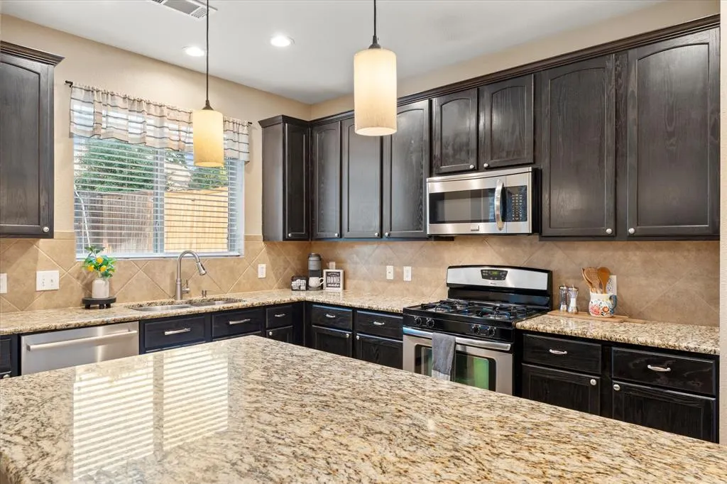 5212 Birchwood Drive