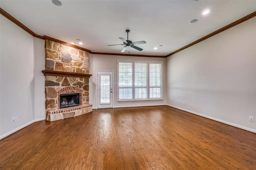 1441 Kirkwood Lane