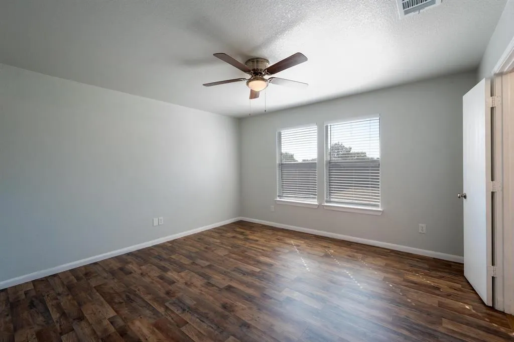 1705 Willow Way