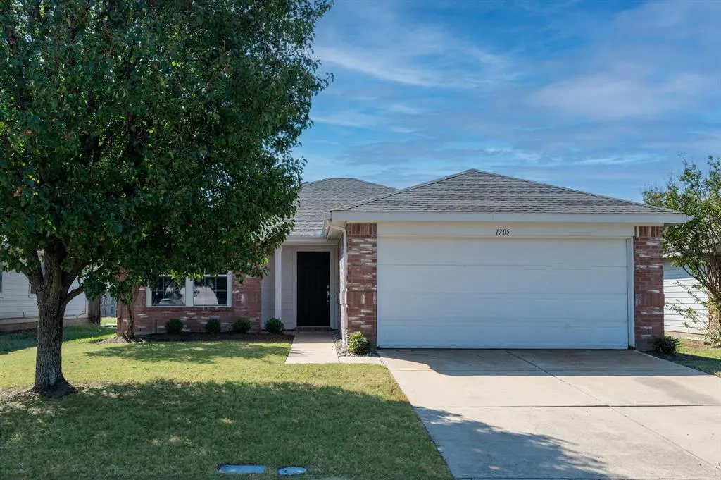 1705 Willow Way