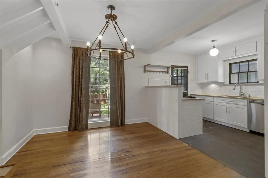 307 Circle Drive