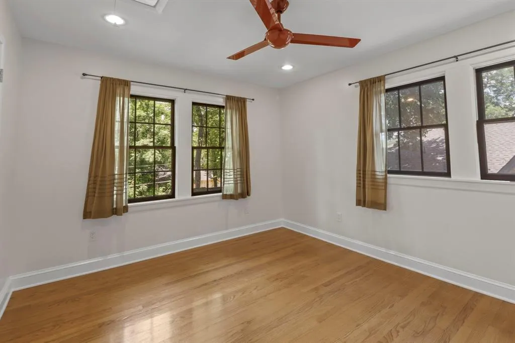 307 Circle Drive