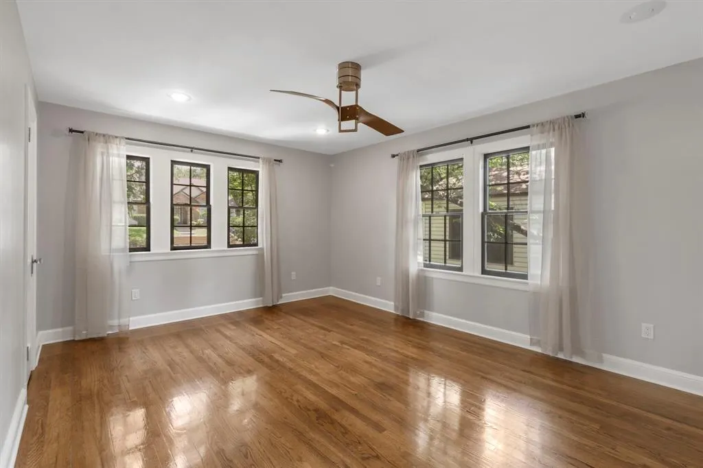 307 Circle Drive