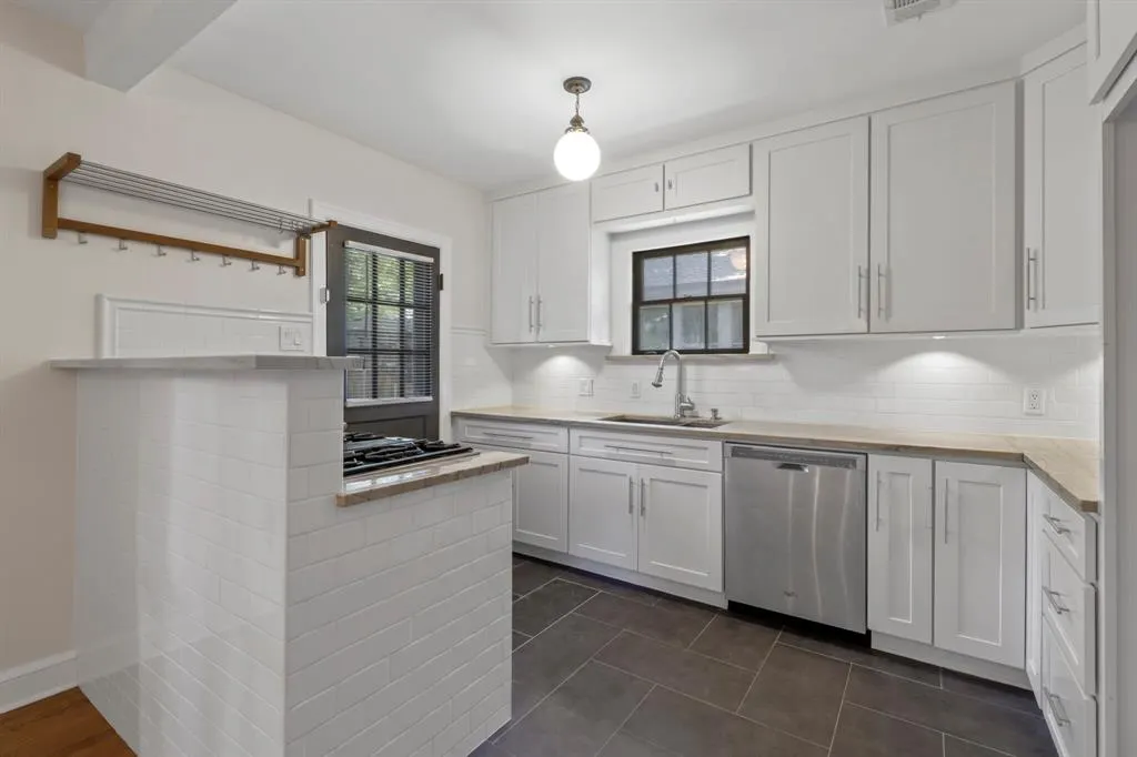 307 Circle Drive