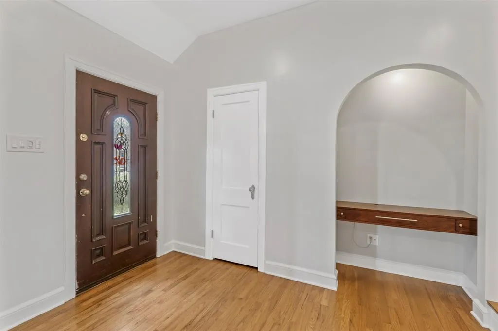 307 Circle Drive