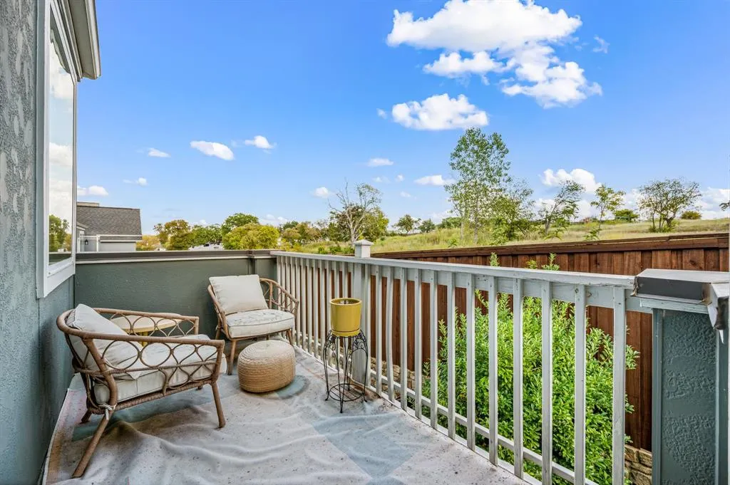 8010 Emerald Rock Drive
