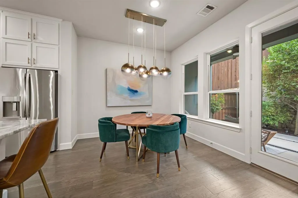 8010 Emerald Rock Drive