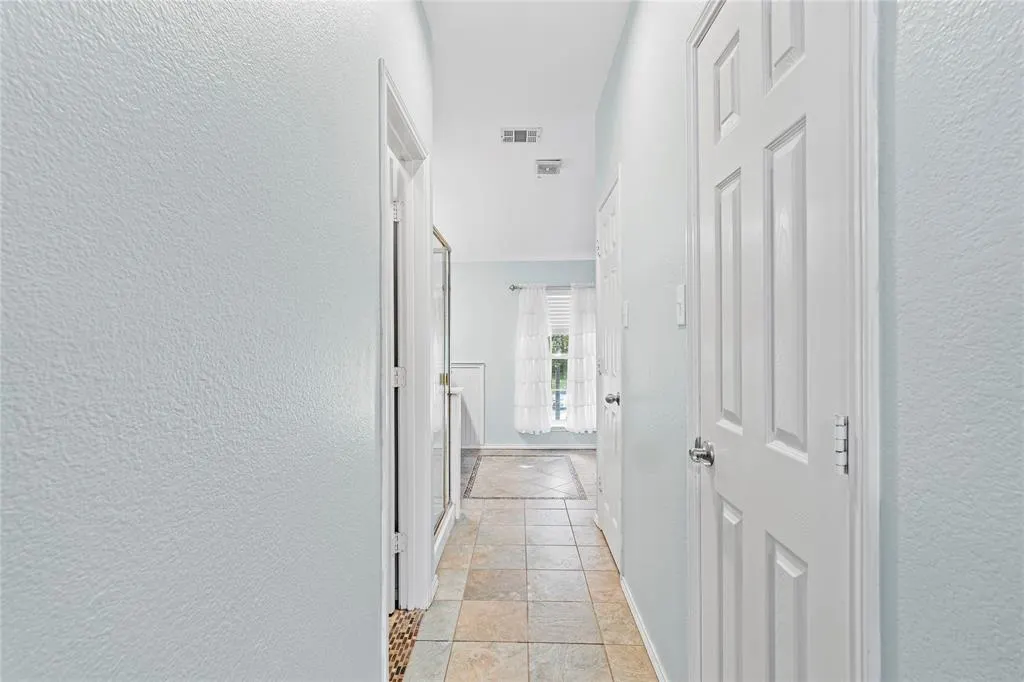 4817 Carolwood Drive