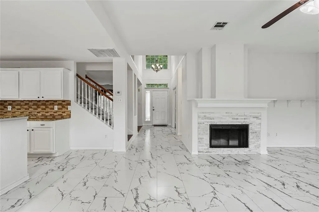4817 Carolwood Drive