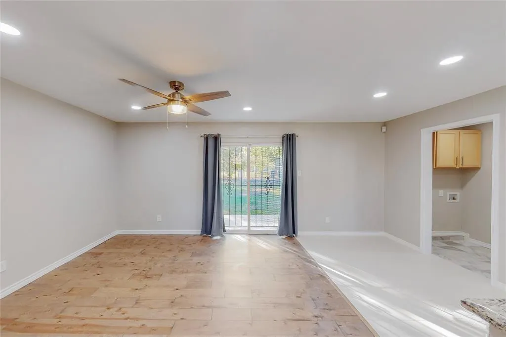 3524 Pacesetter Drive