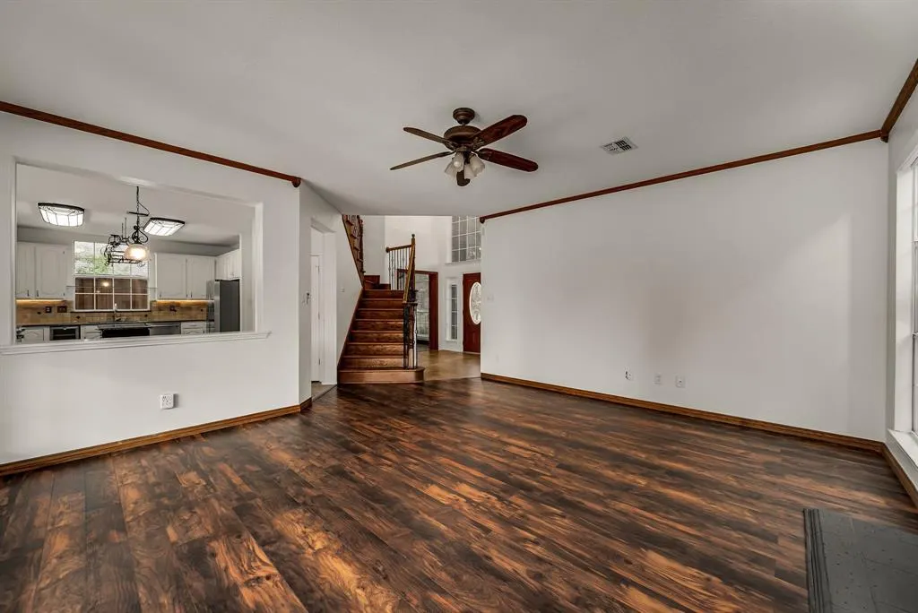10613 Nashville Drive