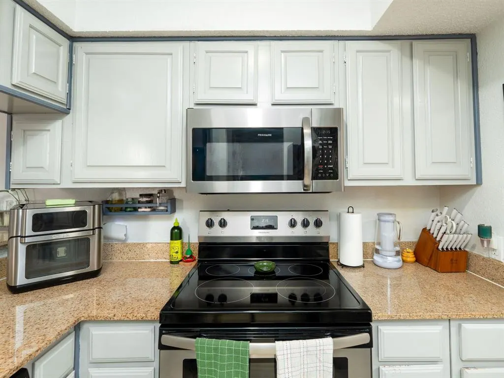 18240 Midway Road, #205
