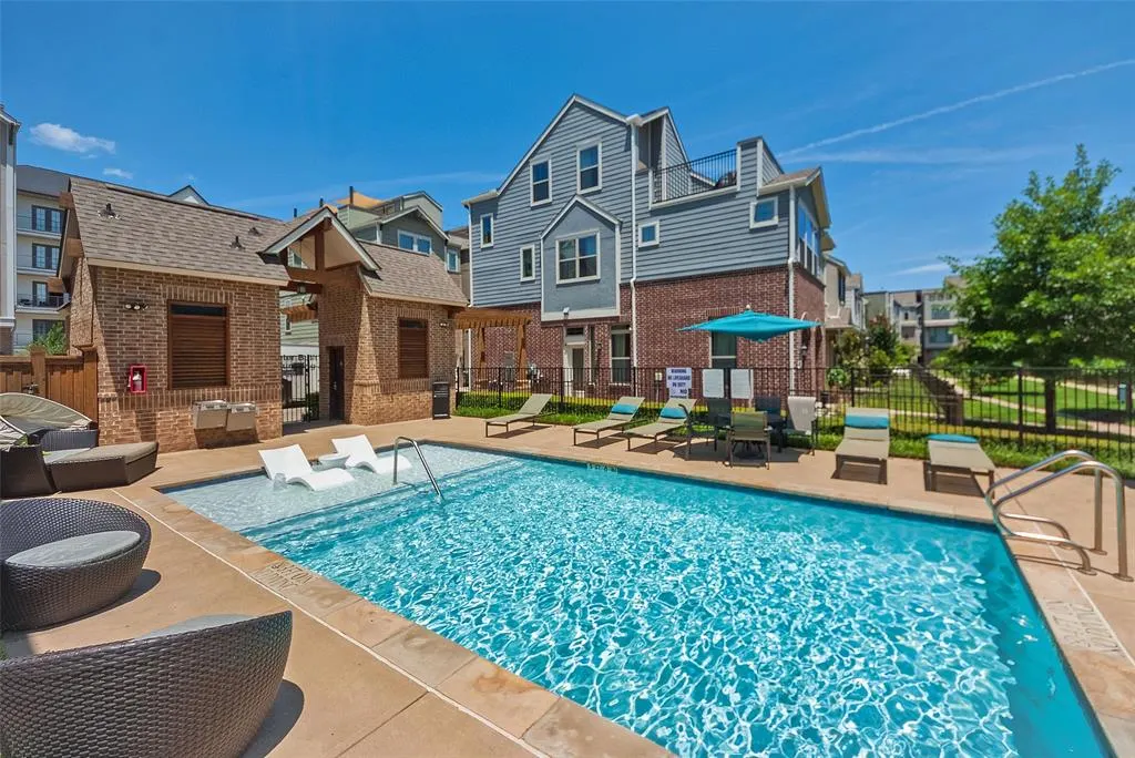 1141 Tea Olive Lane