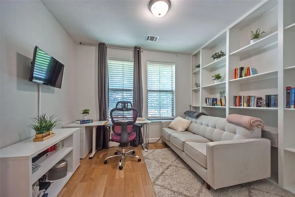 1141 Tea Olive Lane