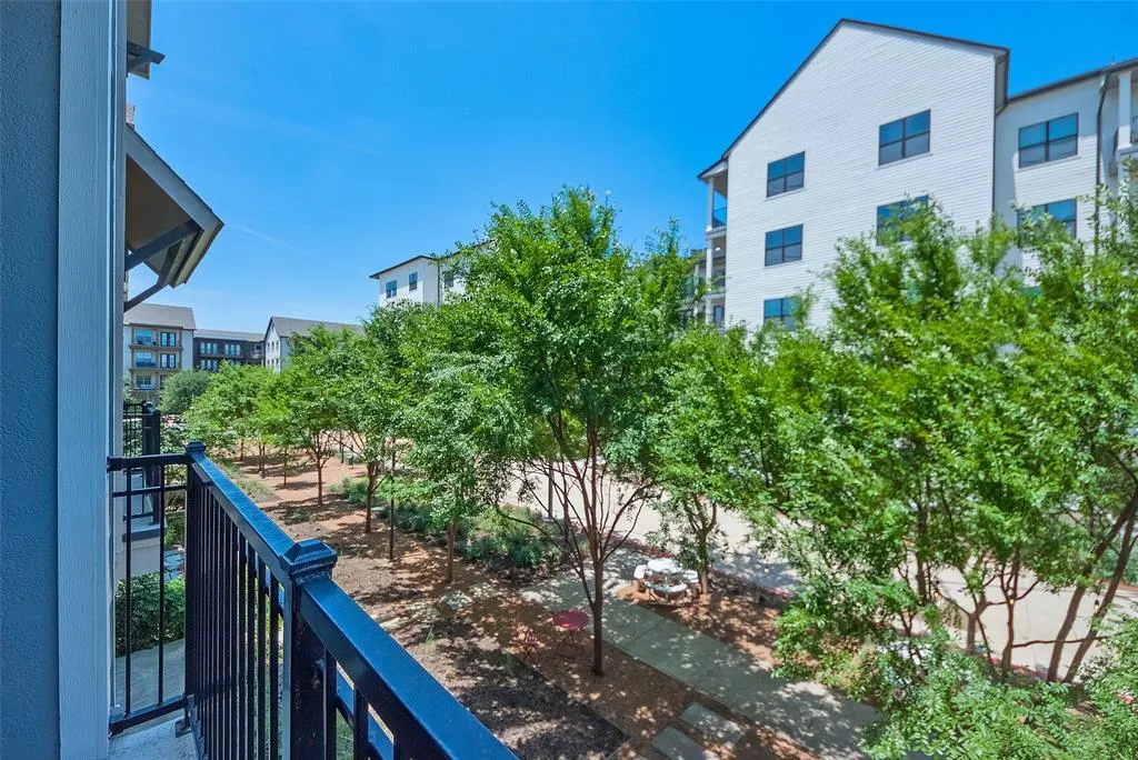 1141 Tea Olive Lane