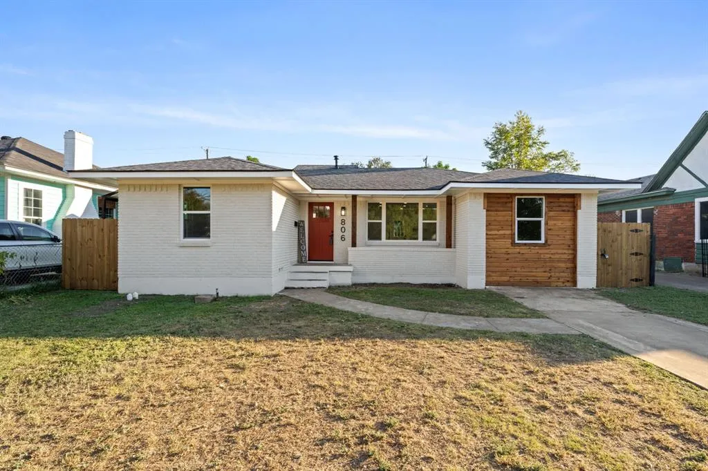 1006 E Woodin Boulevard