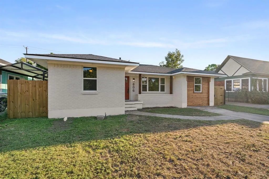 1006 E Woodin Boulevard