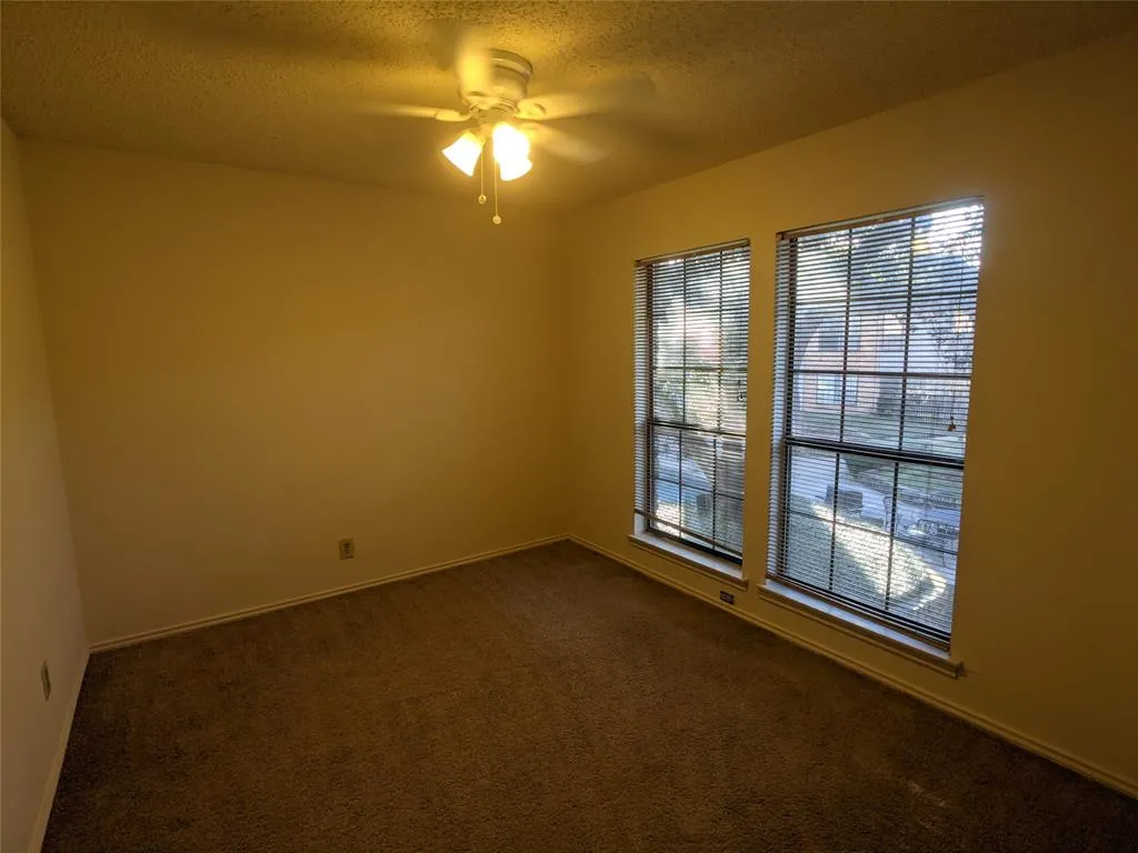 15151 Berry Trail, #908