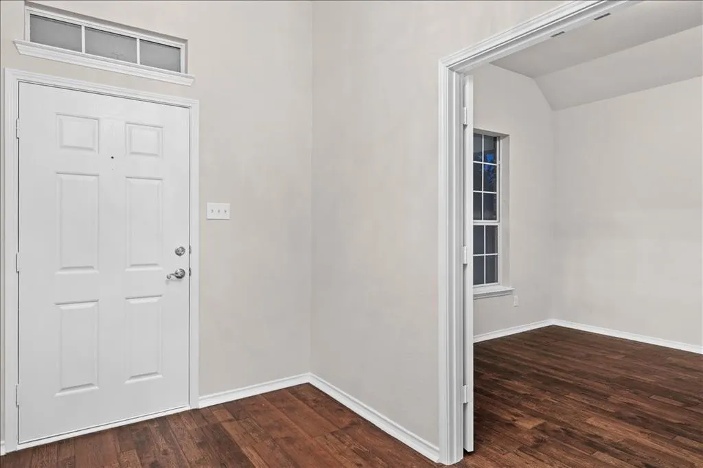 3404 Hickory Bend Trail