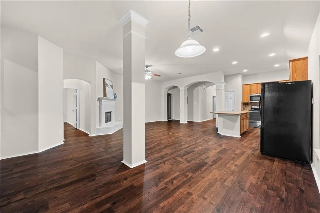 3404 Hickory Bend Trail