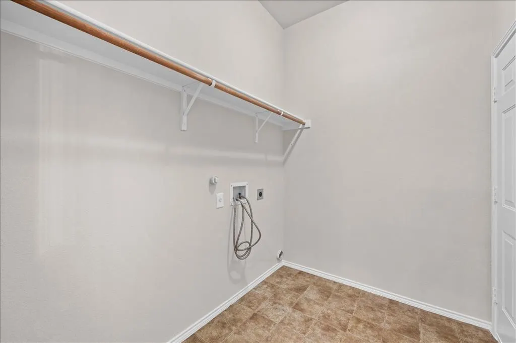 3404 Hickory Bend Trail