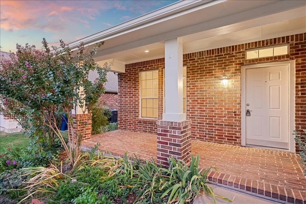 3404 Hickory Bend Trail