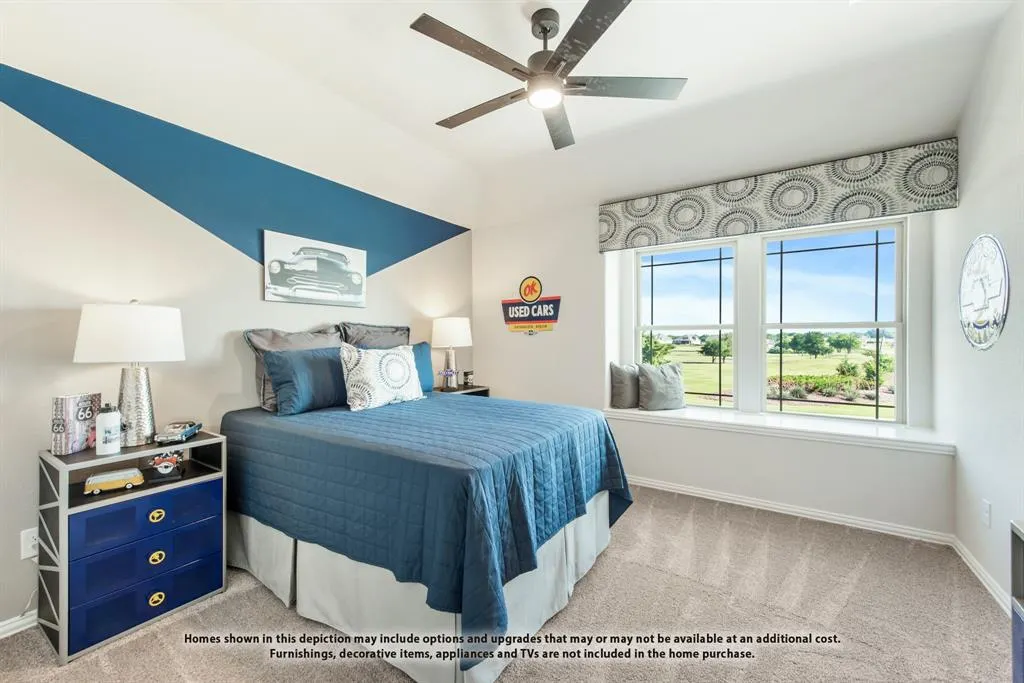 905 Greenleaf Court
