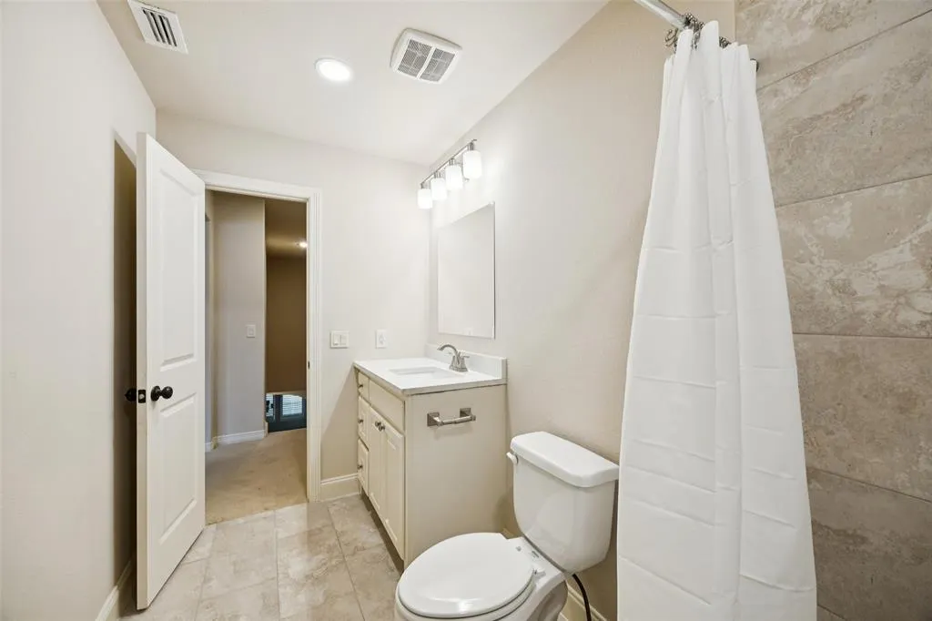 13714 Countrybrook Drive