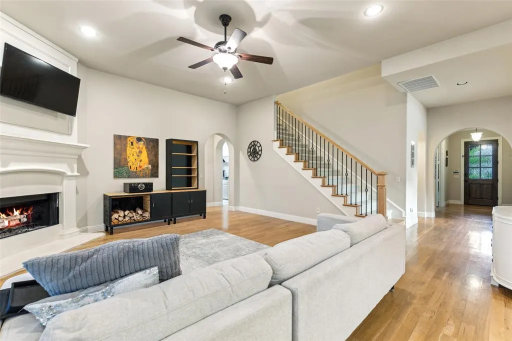 13714 Countrybrook Drive