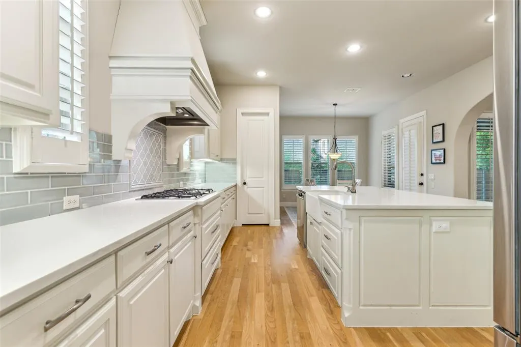 13714 Countrybrook Drive
