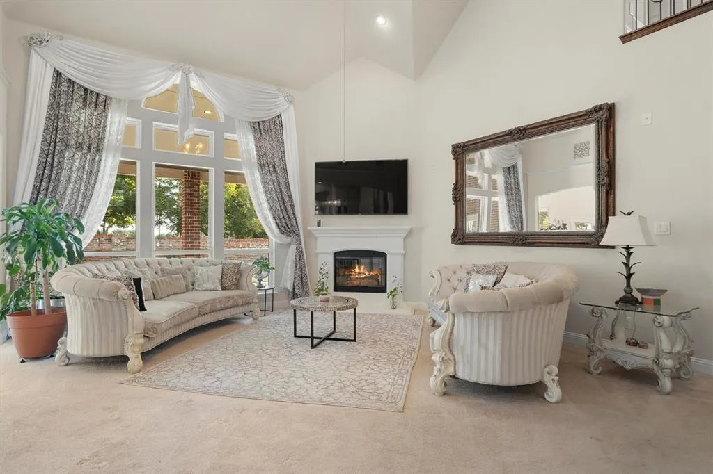10296 Casabella Drive
