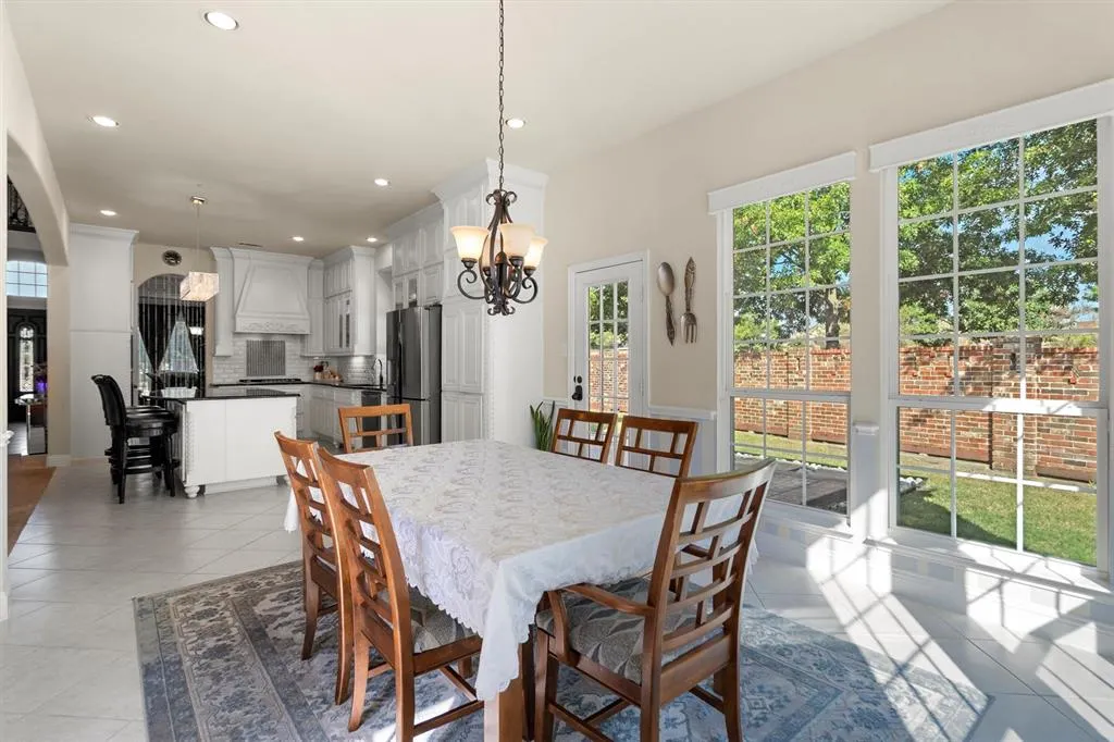 10296 Casabella Drive