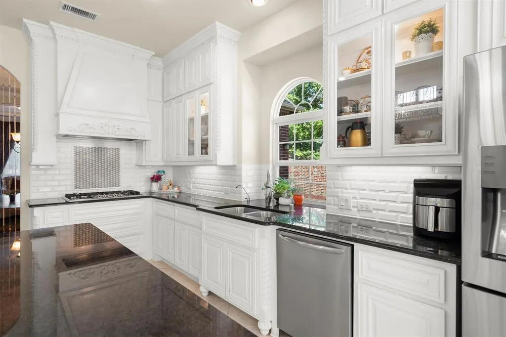10296 Casabella Drive