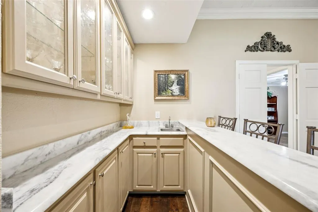 3812 Portsmouth Circle
