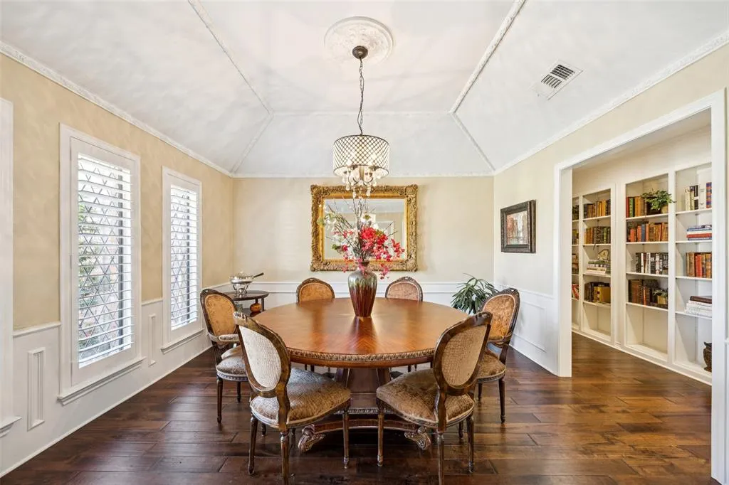 3812 Portsmouth Circle