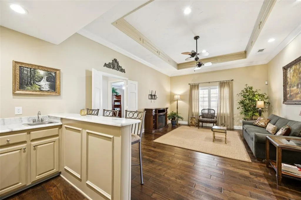3812 Portsmouth Circle