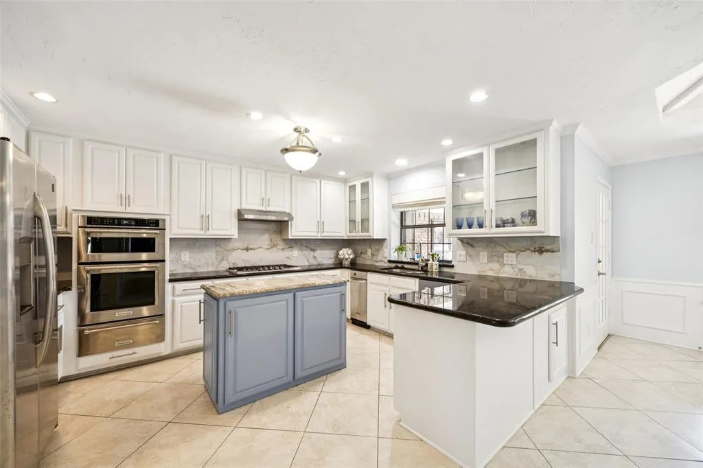 3812 Portsmouth Circle