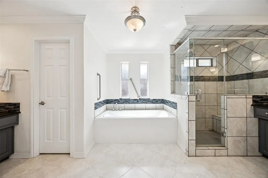 3812 Portsmouth Circle