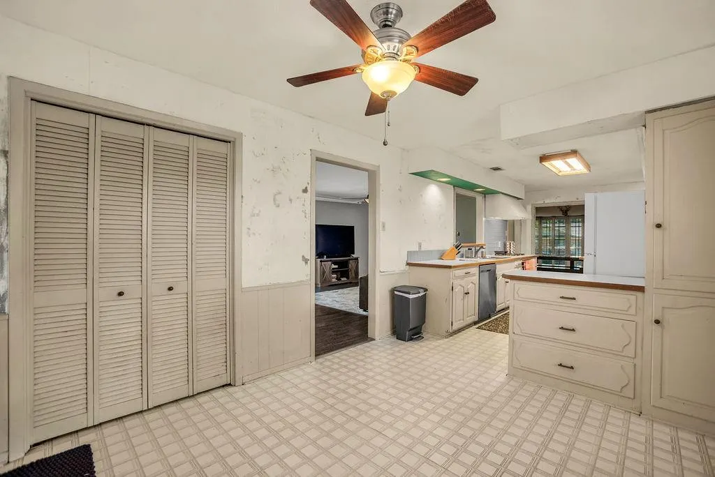 407 Fairview Drive