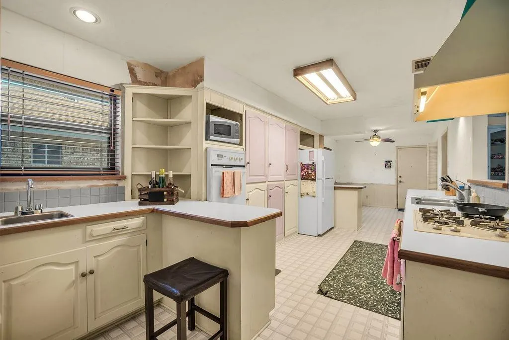 407 Fairview Drive