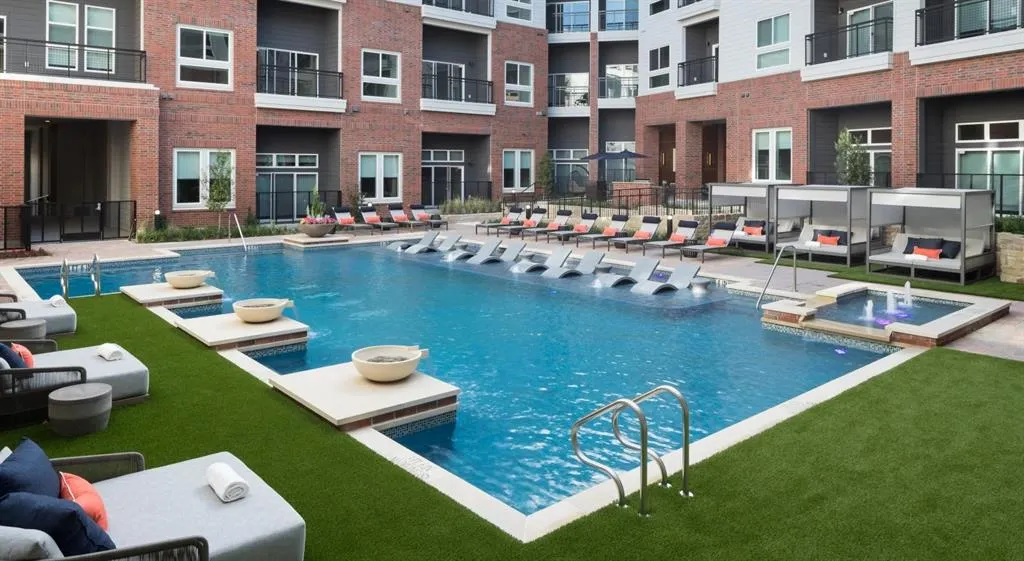 6303 Frisco Boulevard, #312